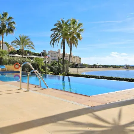 Apartamento Port Luna *