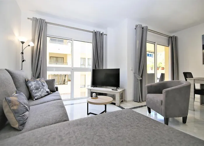 Apartman Port Luna *