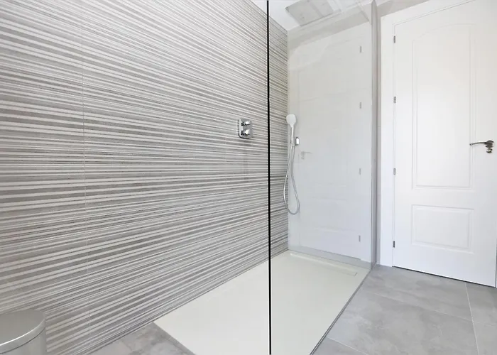 Apartment Port Luna *