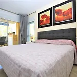 Port Luna Apartment *